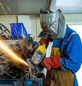 一線工程技術(shù)人員有多年  水泥企業(yè)協(xié)同處置危廢經(jīng)驗